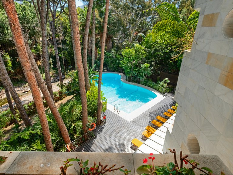 Apartment for Sale in Marbella, Malaga 25