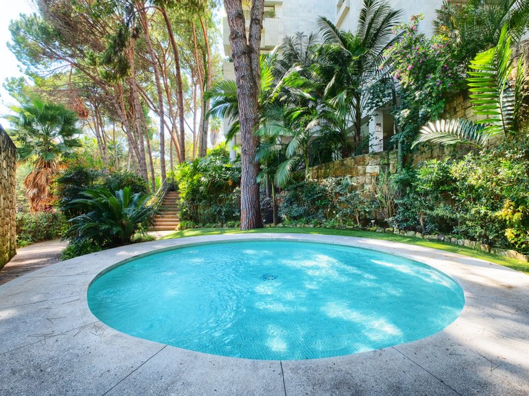 Apartment for Sale in Marbella, Malaga 28