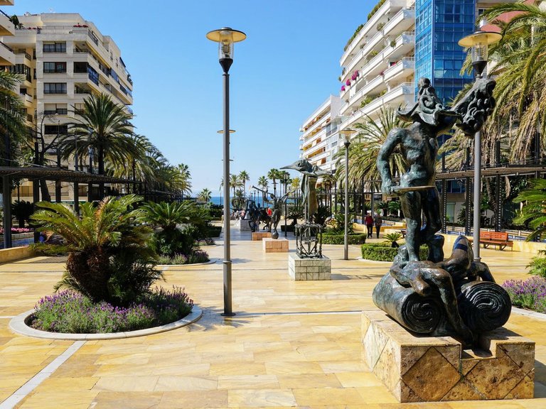 Apartment for Sale in Marbella, Malaga 28