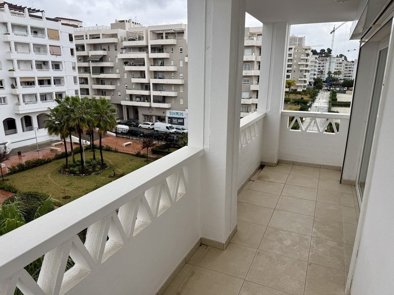 Apartment for Sale in La Campana, Malaga 1