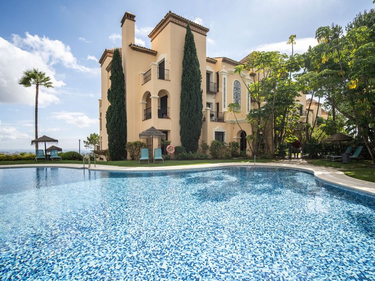 Apartment for  in Benahavís, Malaga 29