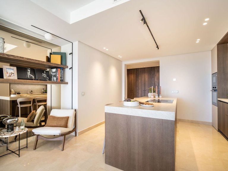 Apartment for  in Benahavís, Malaga 7