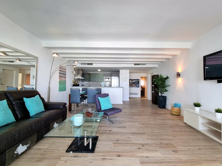 Apartment for Sale in Puerto Banús, Malaga 3