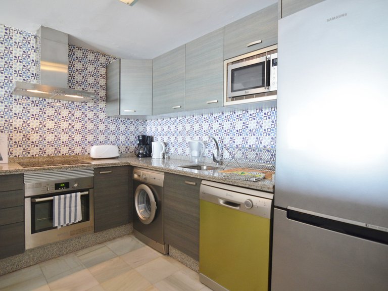 Apartment for Sale in Puerto Banús, Malaga 8