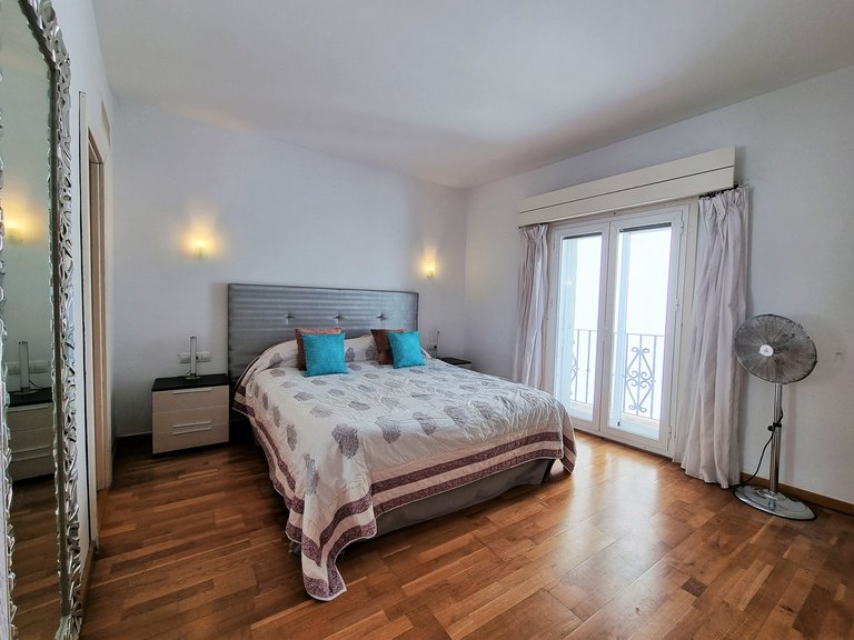 Apartment for Sale in Puerto Banús, Malaga 9