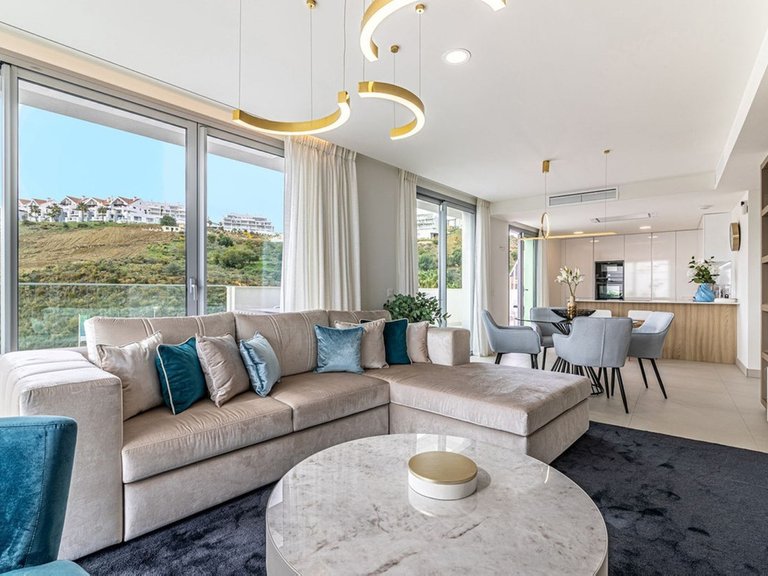 Apartment for Sale in Calanova Golf, Malaga 6