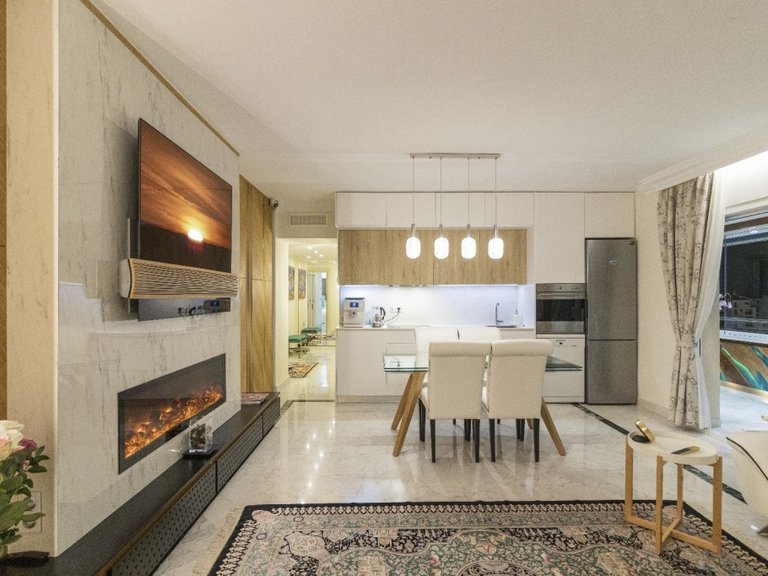 Apartment for Sale in Puerto Banús, Malaga 3