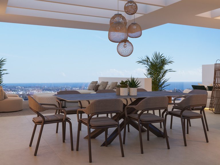 Villa for Sale in New Golden Mile, Malaga 2