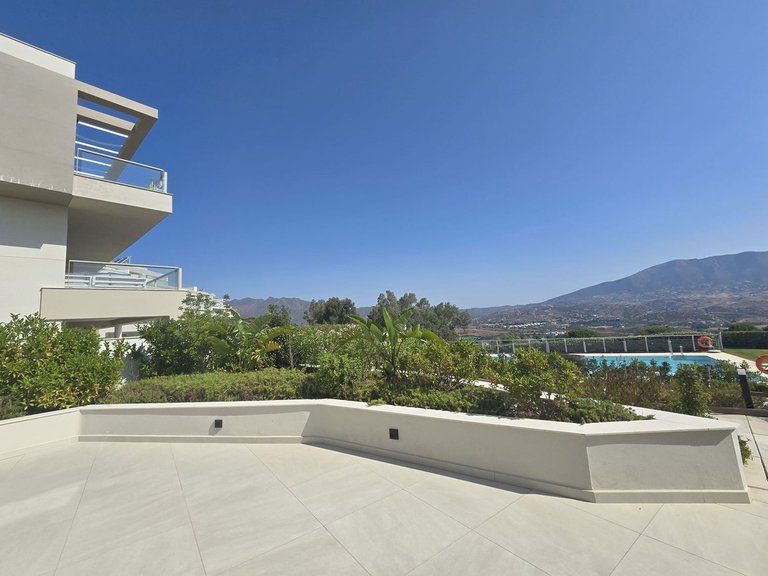 Apartment for Sale in La Cala Golf, Malaga 32