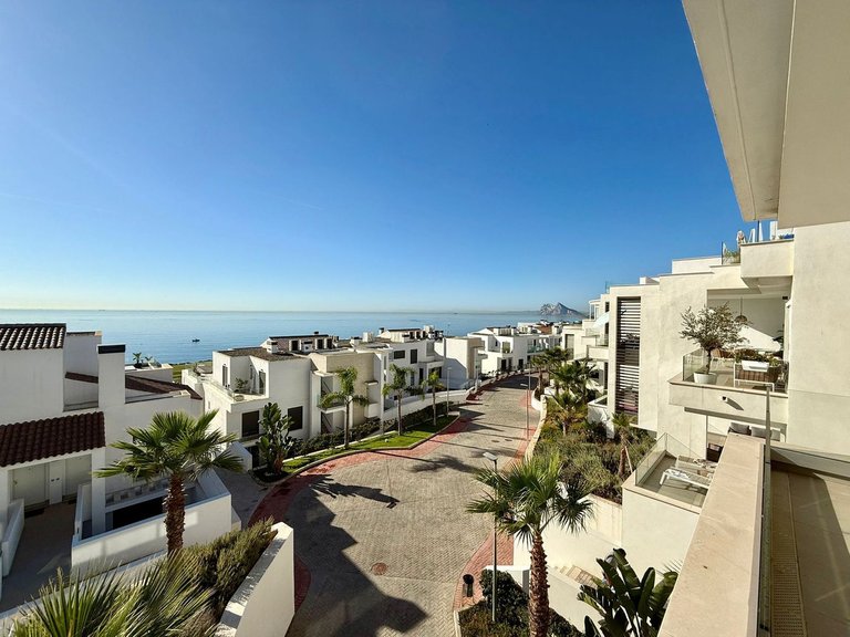 Apartment for Sale in La Alcaidesa, Malaga 1