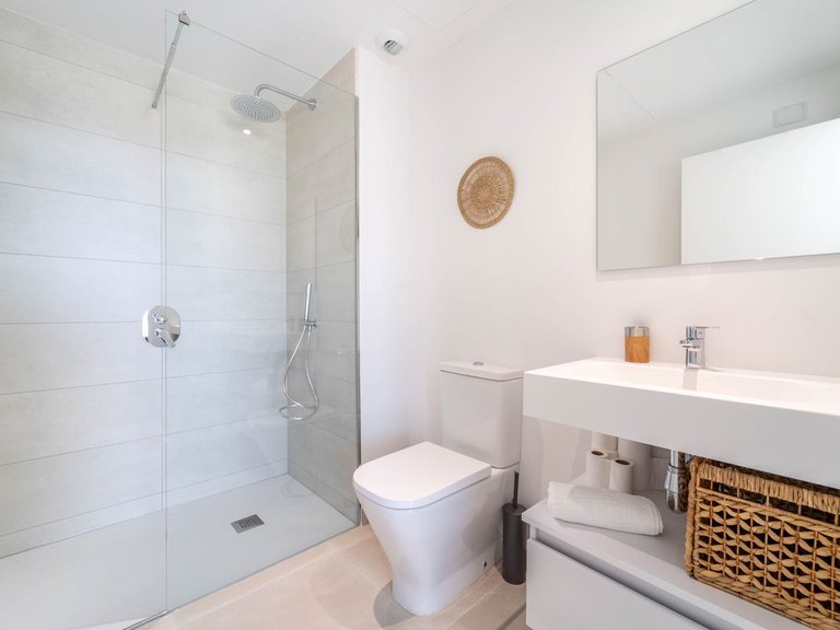 Apartment for Sale in Fuengirola, Malaga 28