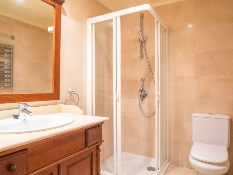 Apartment for Sale in Costa del Sol, Los Arqueros, Malaga 11