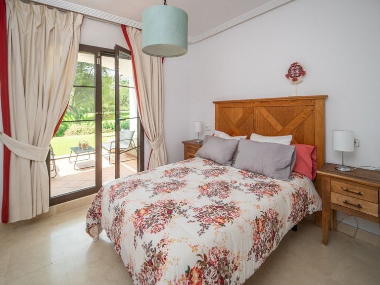 Apartment for Sale in Costa del Sol, Los Arqueros, Malaga 12