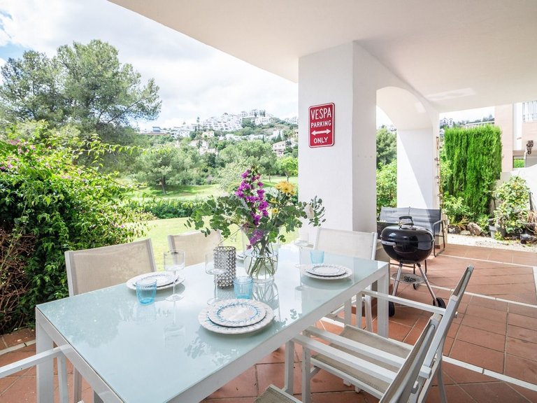 Apartment for Sale in Costa del Sol, Los Arqueros, Malaga 2
