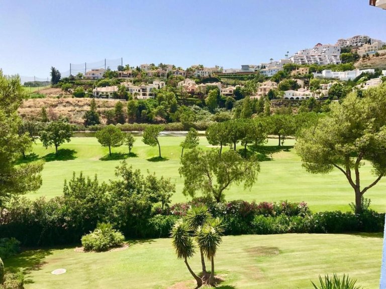 Apartment for Sale in Costa del Sol, Los Arqueros, Malaga 20