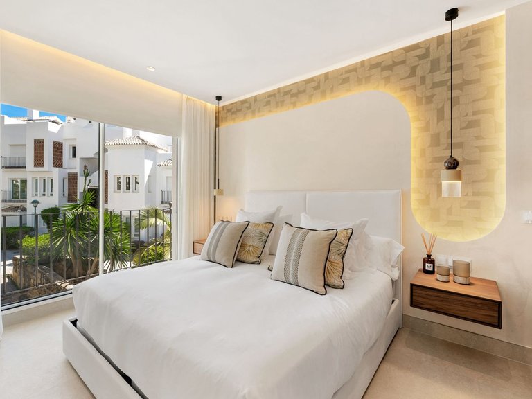 Apartment for Sale in Los Monteros, Malaga 22