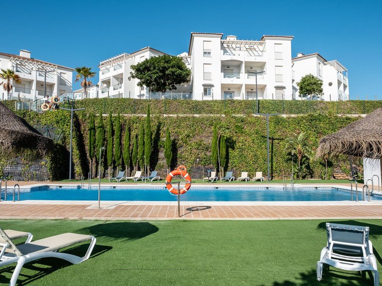 Apartment for Sale in La Duquesa, Malaga 24