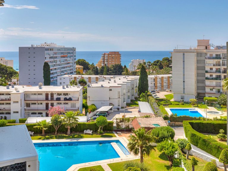 Apartment for Sale in Benalmadena Costa, Malaga 1