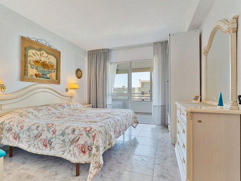 Apartment for Sale in Benalmadena Costa, Malaga 12