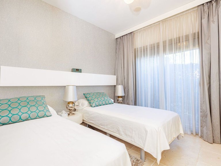 Apartment for Sale in Benahavís, Malaga 19