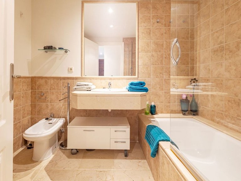 Apartment for Sale in Benahavís, Malaga 22