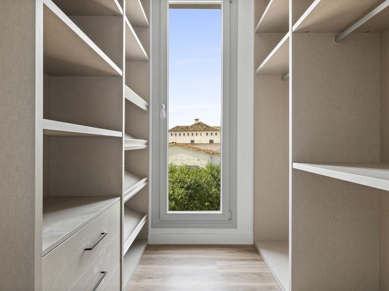 Villa for Sale in San Pedro De Alcántara, Malaga 17