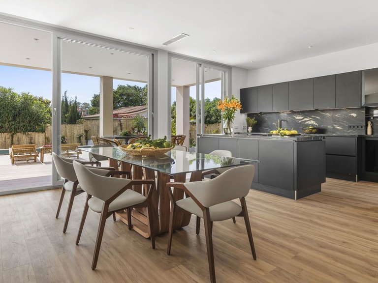 Villa for Sale in San Pedro De Alcántara, Malaga 5