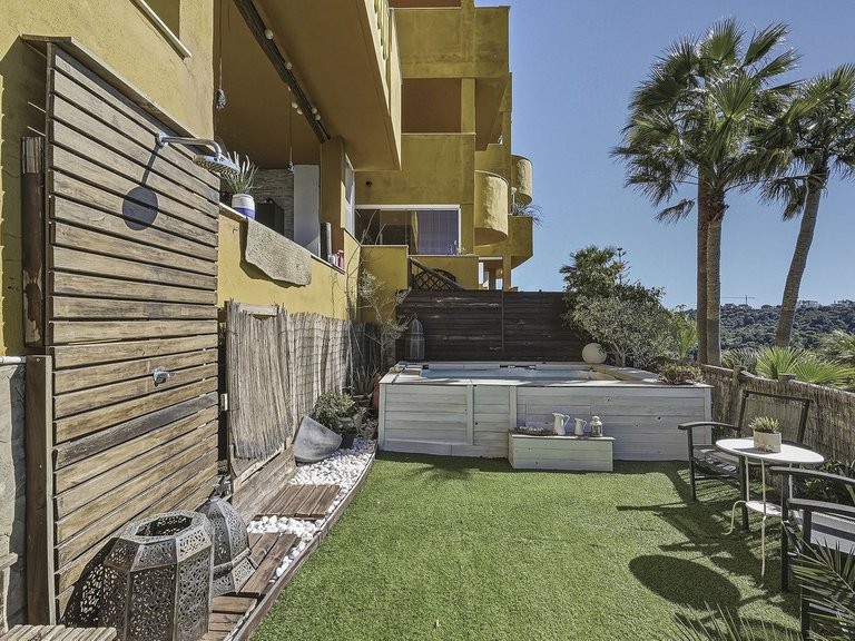 Apartment for Sale in Reserva De Marbella, Malaga 5