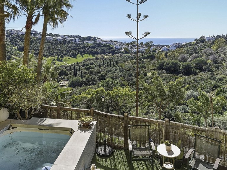 Apartment for Sale in Reserva De Marbella, Malaga 6