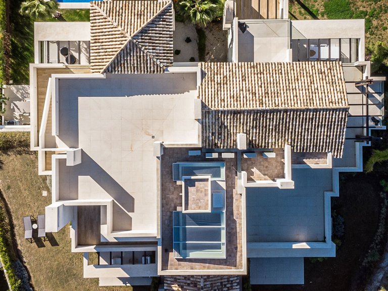 Apartment for Sale in Marbella, Malaga 11