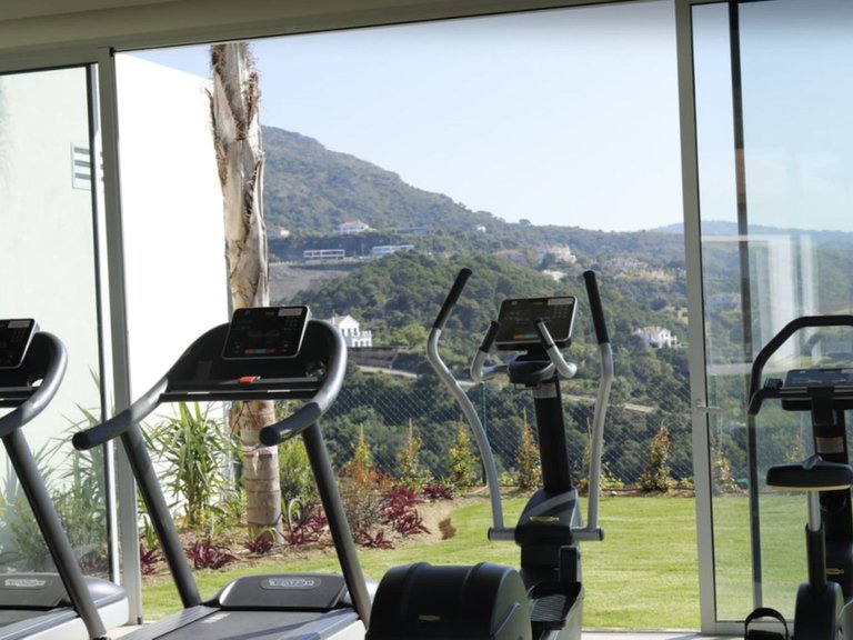 Apartment for Sale in Marbella, Malaga 12