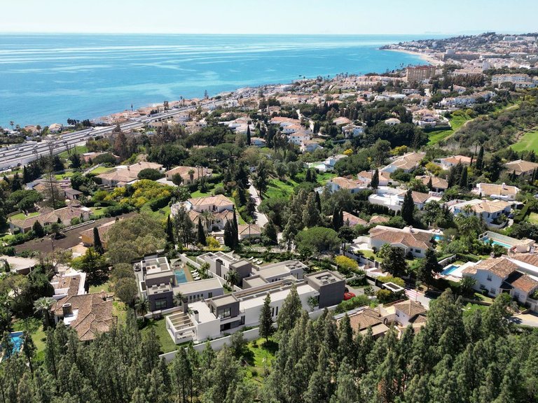 Villa for Sale in Mijas Costa, Malaga 9