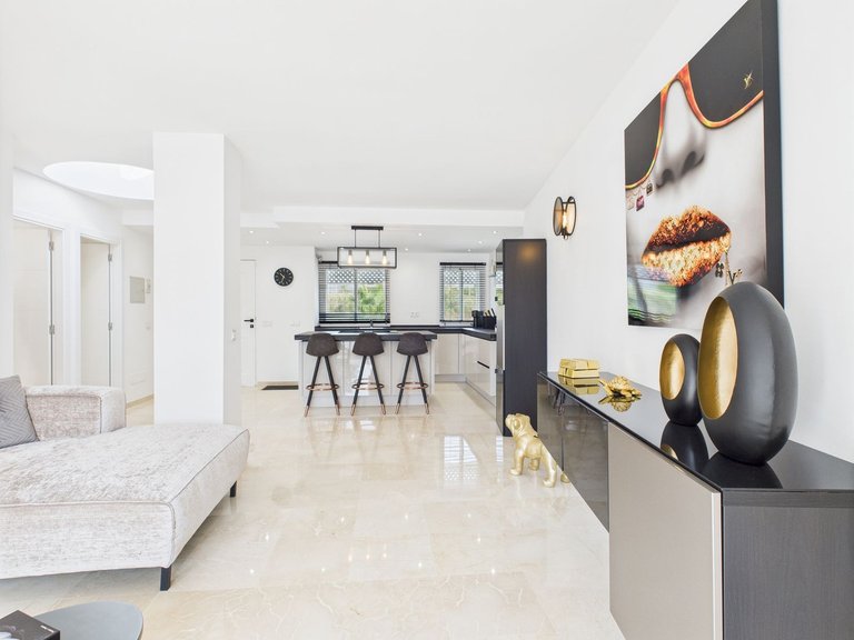Apartment for  in Estepona, Malaga 2