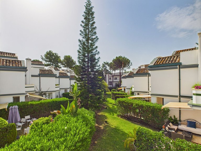 Apartment for  in Estepona, Malaga 21