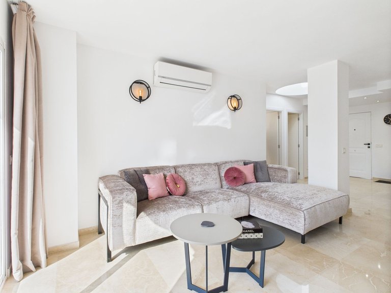 Apartment for  in Estepona, Malaga 4