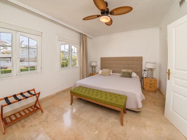 Town House for Sale in Costa del Sol Nagüeles, Malaga 5