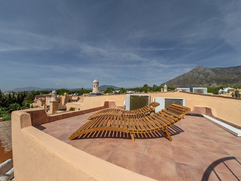 Town House for Sale in Costa del Sol Nagüeles, Malaga 9