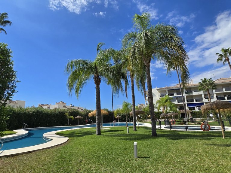 Apartment for Sale in Nueva Andalucía, Malaga 1