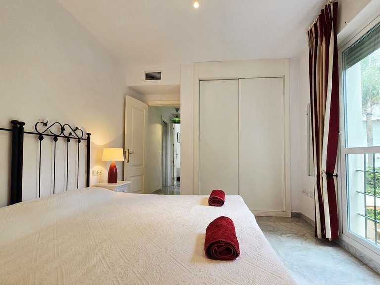 Apartment for Sale in Nueva Andalucía, Malaga 14