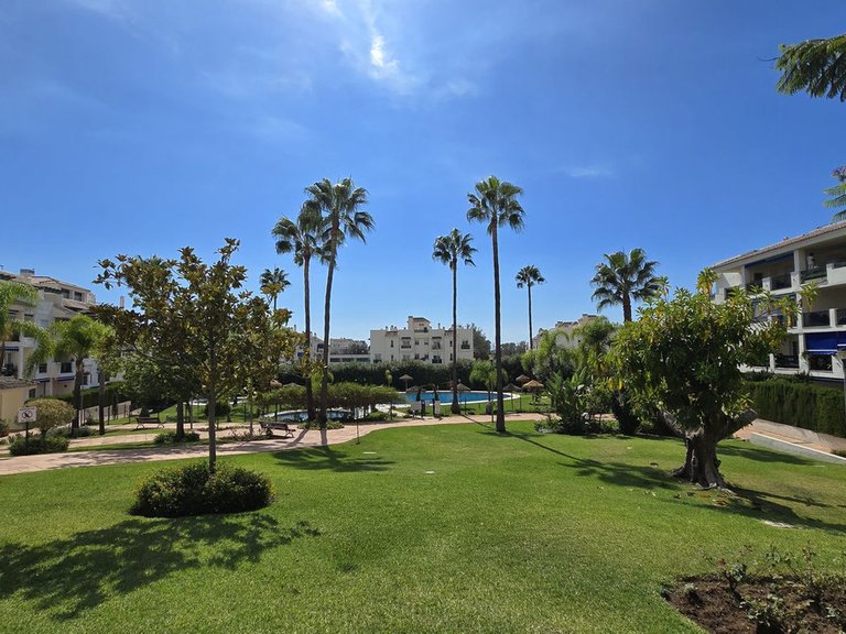 Apartment for Sale in Nueva Andalucía, Malaga 2