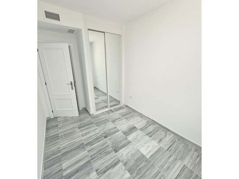 Apartment for Sale in Marbella, Malaga 12