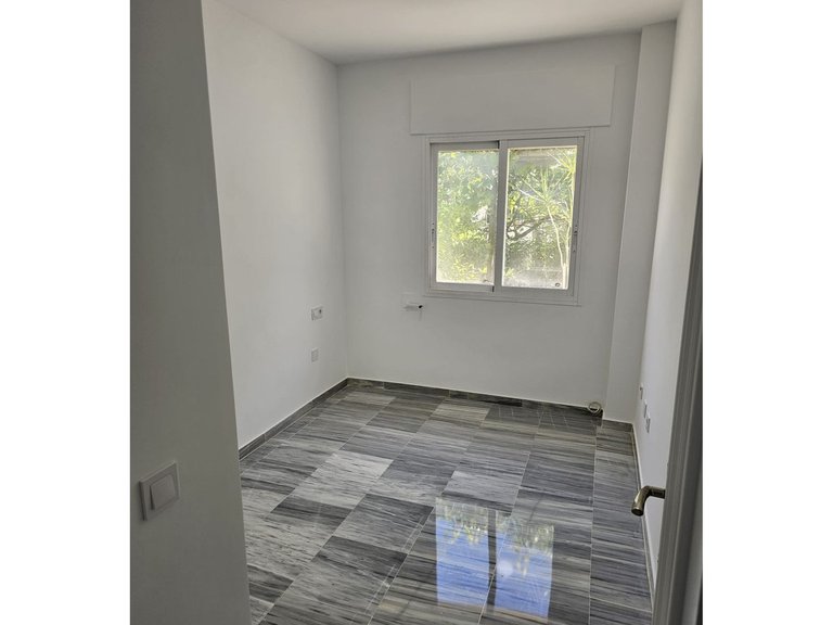 Apartment for Sale in Marbella, Malaga 15