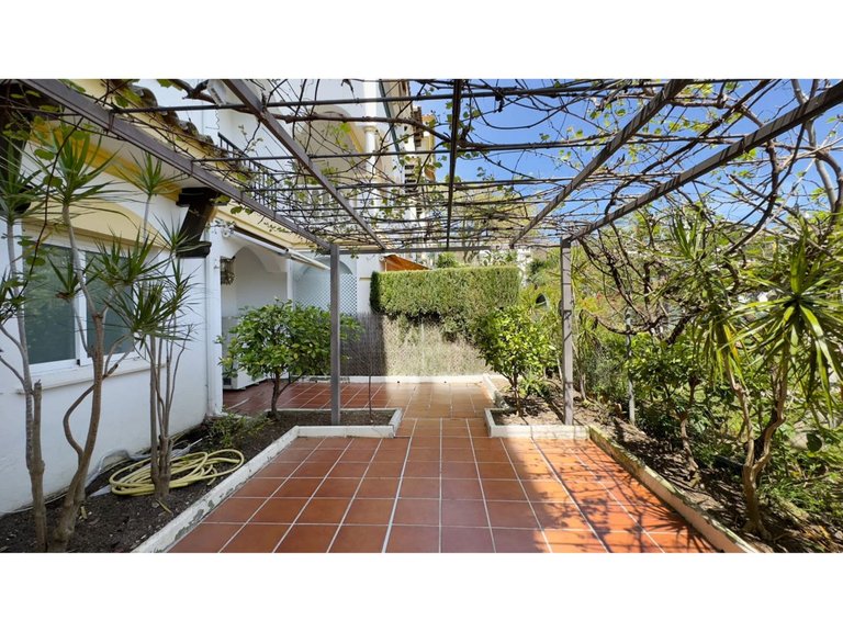 Apartment for Sale in Marbella, Malaga 23