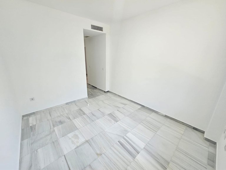 Apartment for Sale in Marbella, Malaga 9