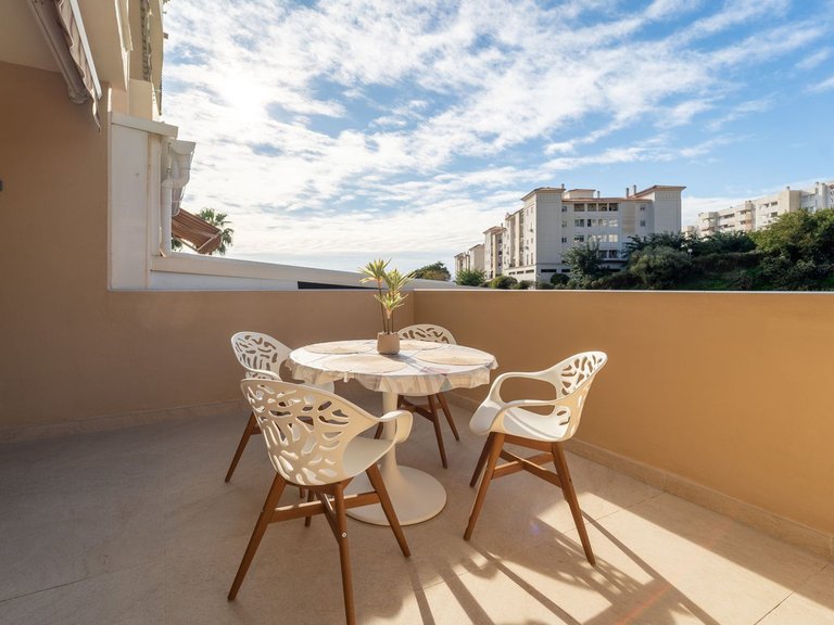 Apartment for Sale in Arroyo De La Miel, Malaga 16
