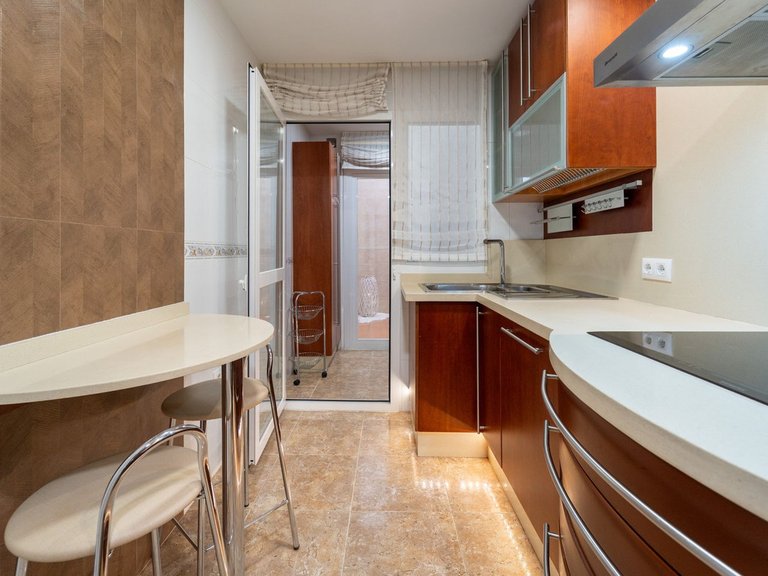 Apartment for Sale in Arroyo De La Miel, Malaga 28