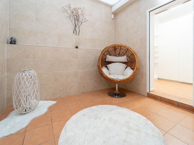 Apartment for Sale in Arroyo De La Miel, Malaga 34