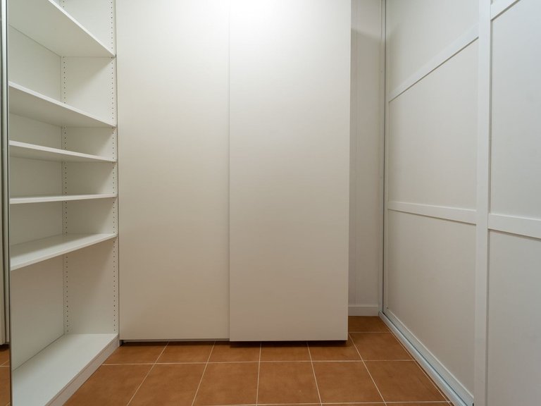 Apartment for Sale in Arroyo De La Miel, Malaga 35