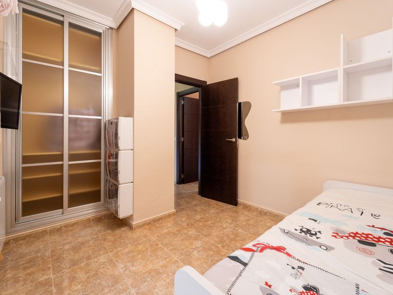 Apartment for Sale in Arroyo De La Miel, Malaga 41