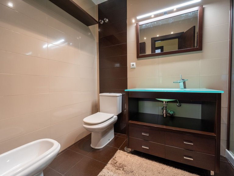 Apartment for Sale in Arroyo De La Miel, Malaga 45